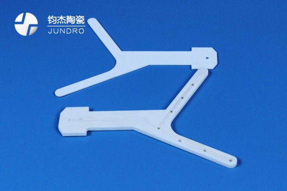 高純度氧化鋁陶瓷機械手臂