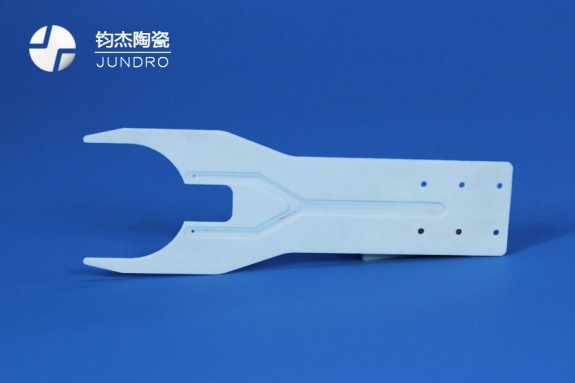 高純度氧化鋁陶瓷機械手臂